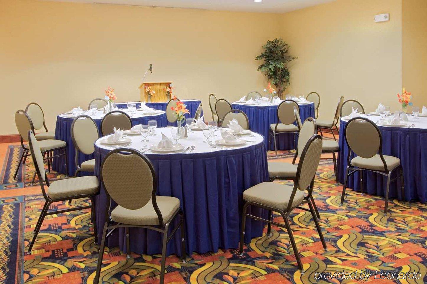 Hilton Garden Inn Dubuque Downtown Restoran foto